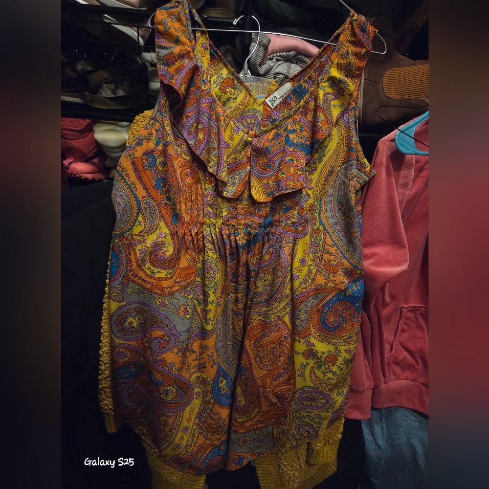 MAGAZINE Paisley Boho Silk Tank Top